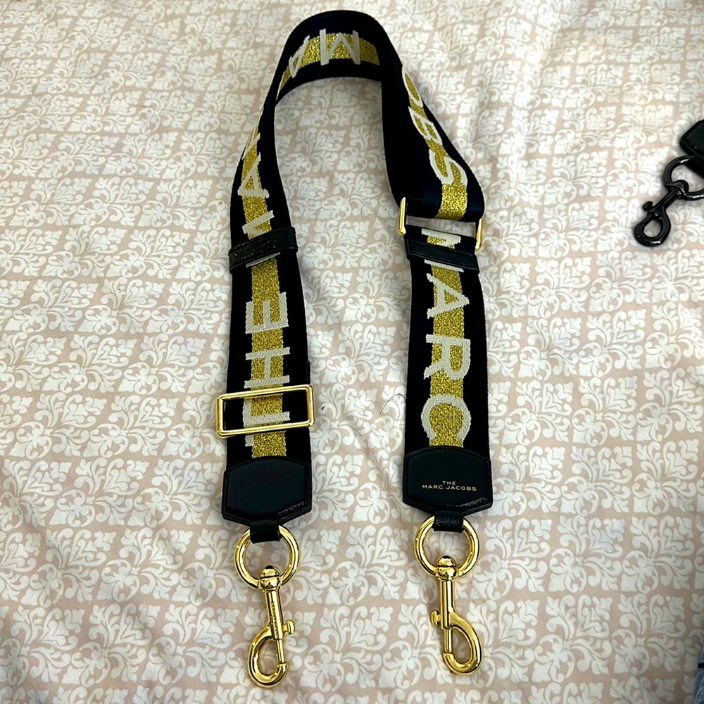 Marc jacobs monogram handbag strap